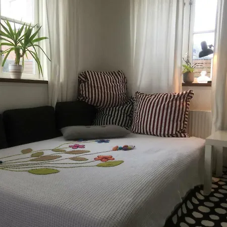 Homestay - *